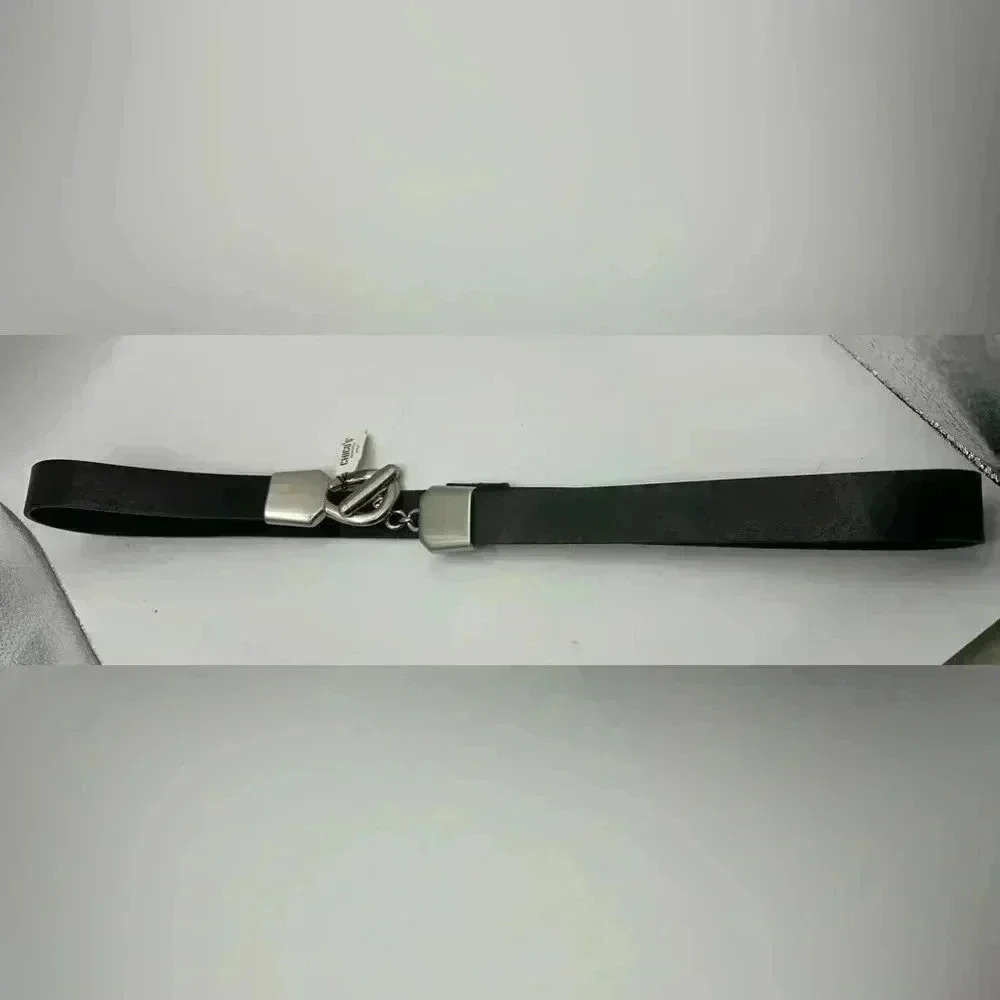 Chicos Belt Women’s M/L Black Leather Silver Toggle Buckle MSRP $38 *NEW*